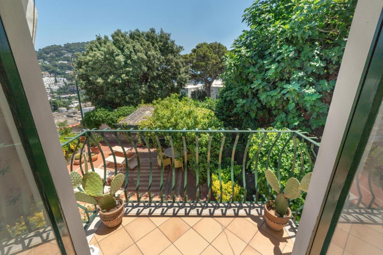 Charming Villa Capri Exterior photo
